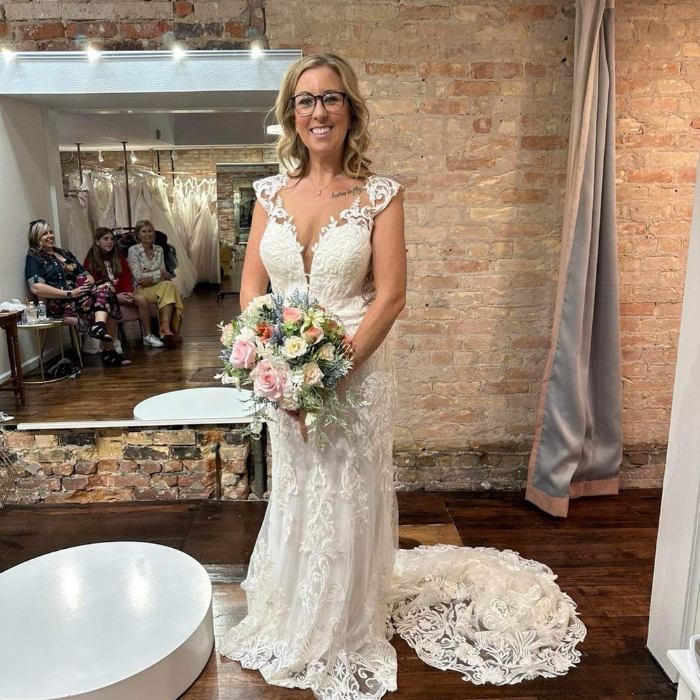 Eddy K wedding dress, non altered